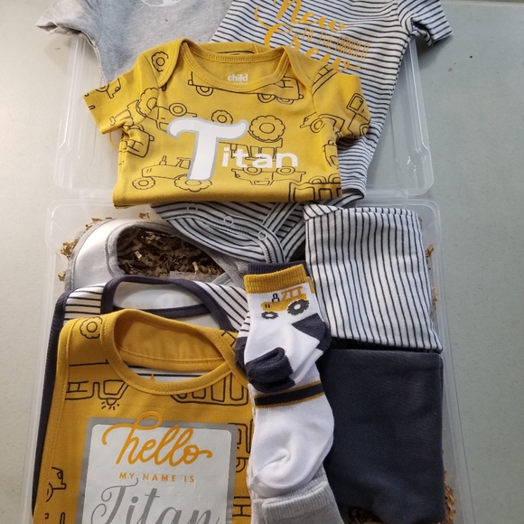 Custom Baby Box - Picture 3 of 4